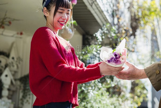 拿去花如何体现